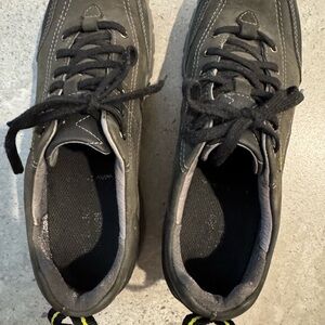 Clarks Dark Gray Athletic Shoes